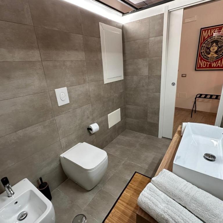 NapArt Suites - My Place - Quadruple Room with Balcony - 39