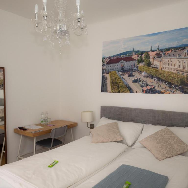 Cityhotel am Domplatz Self-CheckIn - Standard Doppelzimmer - 7