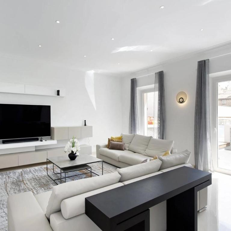 REF 1208 - Cannes - 5mins to Palais des Festivals - Apartment - 1