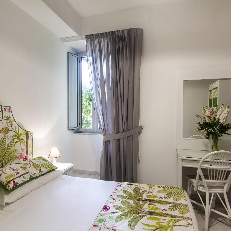 Palazzo Starace - Camera Matrimoniale Comfort - 12