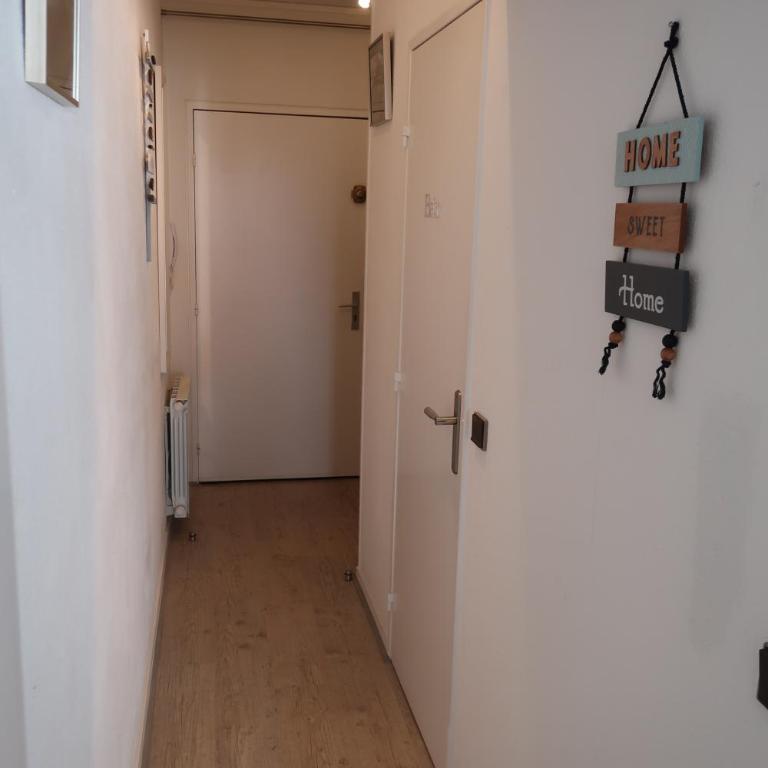 Studio belle vue, calme, balcon et parking - Appartamento con 1 Camera da Letto - 12