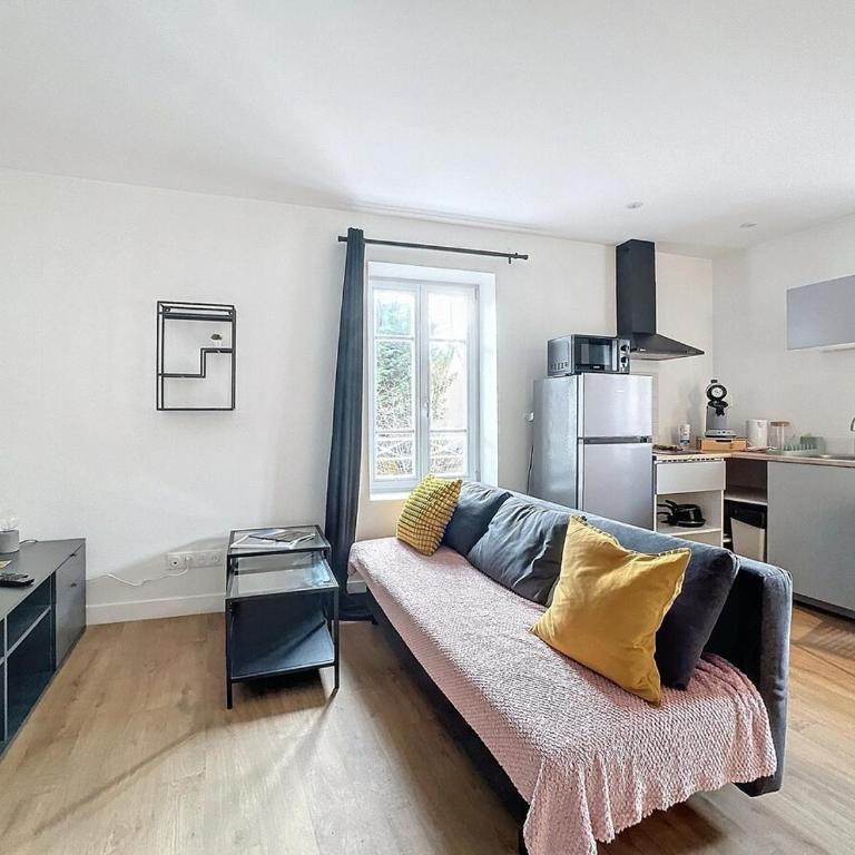 Immeuble idéal groupe - Gare à proximité 19 pers - Appartamento con 5 Camere da Letto - 18