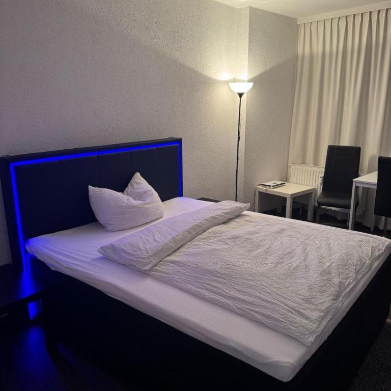 Tower Suite Hotelturm Augsburg - Apartamento de 1 dormitorio - 4