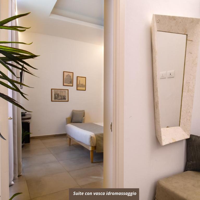 Palazzo San Lazzaro - Jacuzzi Rooms & Suites Lecce Selection - Suite con Vasca Idromassaggio - 3
