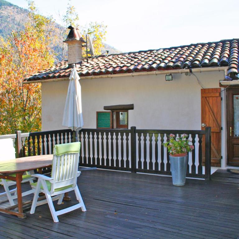 GITE ET CHAMBRES ROQUEBILLIERE Berthemont les bains VESUBIE MERCANTOUR - Casa con 1 dormitorio - 9