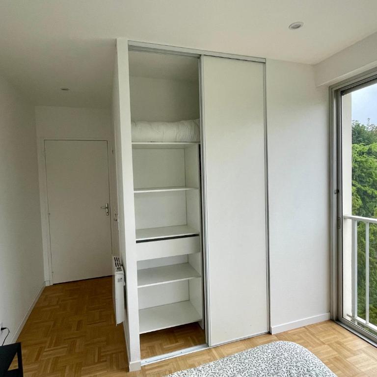 BnGo I Le Spacieux I 3 chambres, 2 salles de bain, 1 toilette, parking privé gratuit, 8 personnes, Vieux Lyon hypercentre - Apartment mit 3 Schlafzimmern - 44