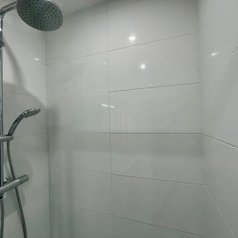 BnGo I Le Spacieux I 3 chambres, 2 salles de bain, 1 toilette, parking privé gratuit, 8 personnes, Vieux Lyon hypercentre - Apartment mit 3 Schlafzimmern - 26