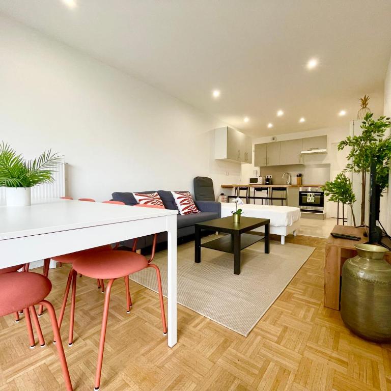 BnGo I Le Spacieux I 3 chambres, 2 salles de bain, 1 toilette, parking privé gratuit, 8 personnes, Vieux Lyon hypercentre - Apartment mit 3 Schlafzimmern - 30