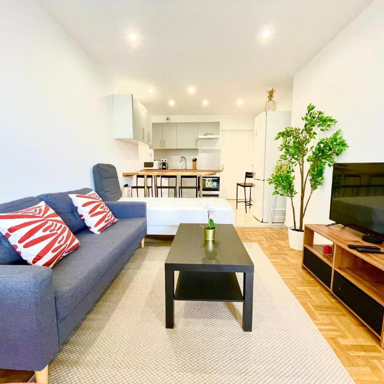 BnGo I Le Spacieux I 3 chambres, 2 salles de bain, 1 toilette, parking privé gratuit, 8 personnes, Vieux Lyon hypercentre - Apartment mit 3 Schlafzimmern - 29