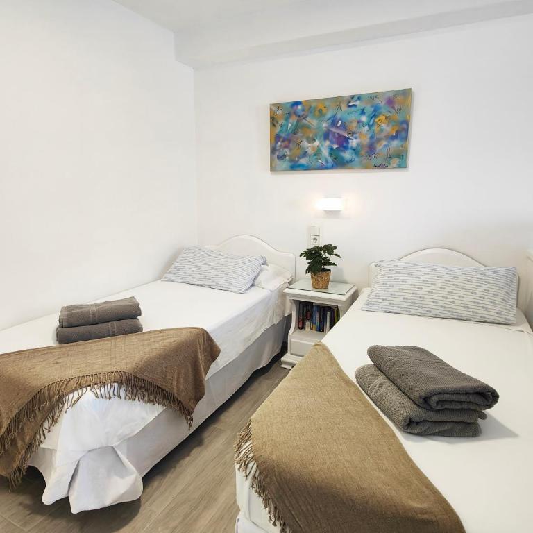 Prime garden-view Studios - One-Bedroom Apartment - 11