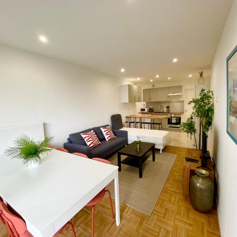 BnGo I Le Spacieux I 3 chambres, 2 salles de bain, 1 toilette, parking privé gratuit, 8 personnes, Vieux Lyon hypercentre - Apartment mit 3 Schlafzimmern - 33
