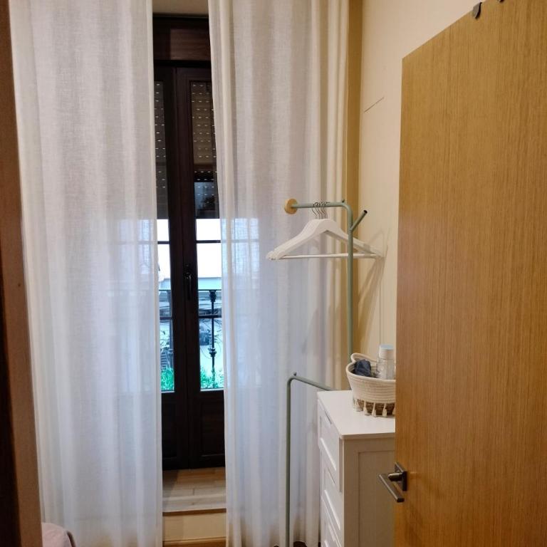 APARTAMENTO PUERTA DE CÓRDOBA- Exterior con balcones - Apartamento de 2 dormitorios - 17