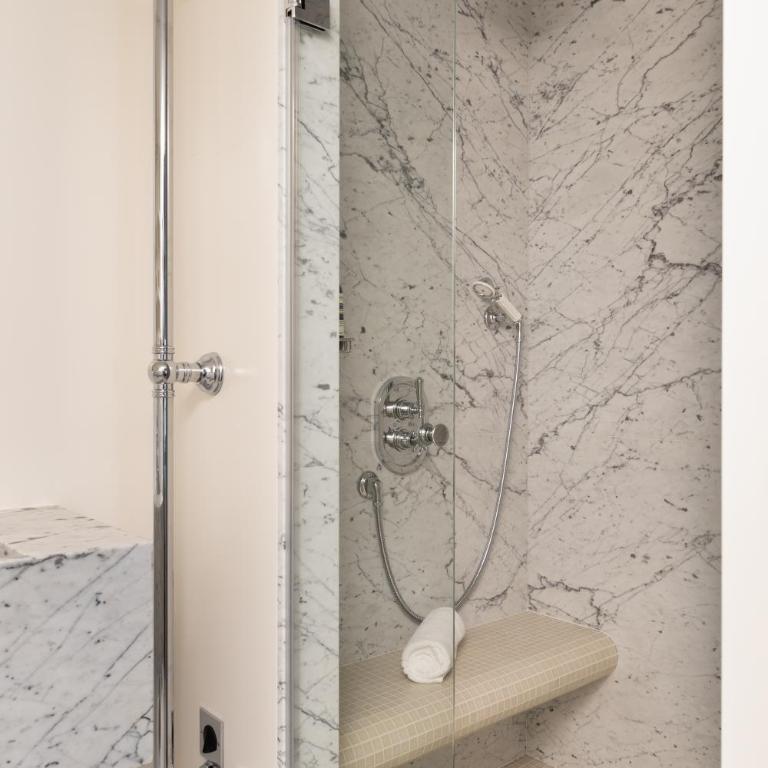 HIGHSTAY - Luxury Serviced Apartments - Victoires - Two-Bedroom Apartment - 7