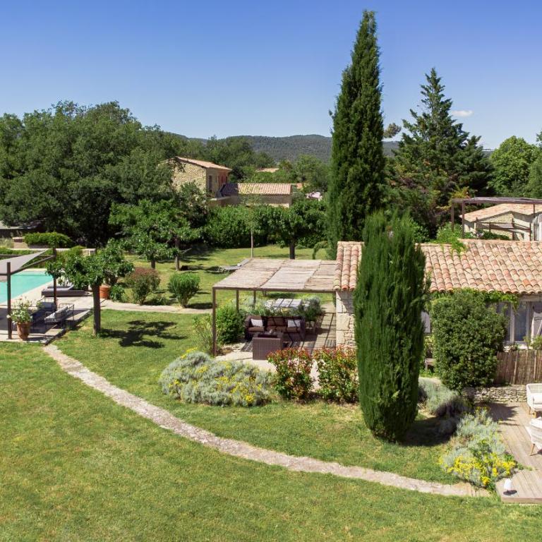 Mas Oréa Sous la glycine - Maison de Vacances - 30