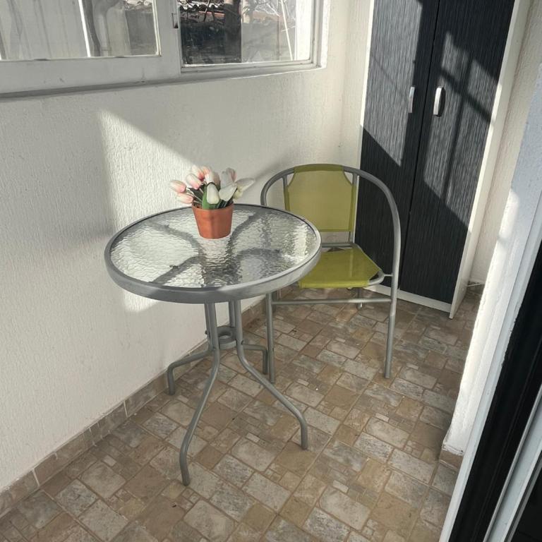 City Vibe - One-Bedroom Apartment - 17