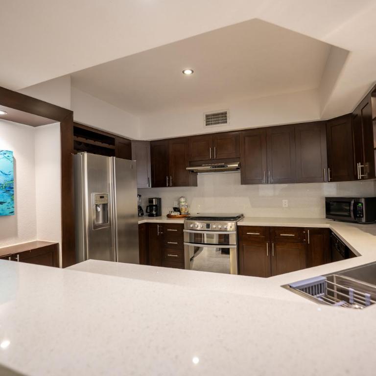 Laguna Shores Resort - Deluxe Apartment - 7
