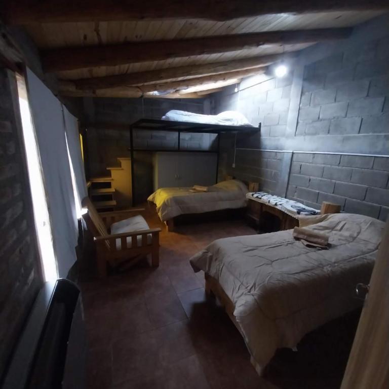 Departamento rustico, cercano al centro y con lo necesario para su estadía - Two-Bedroom Apartment - 2