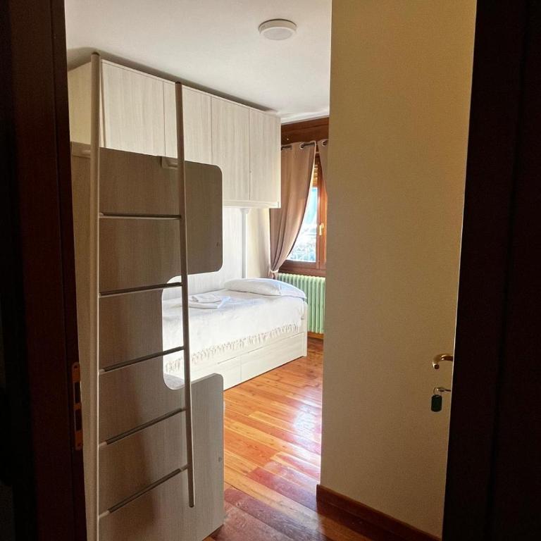 Albergo Eden - Camera Tripla - 7