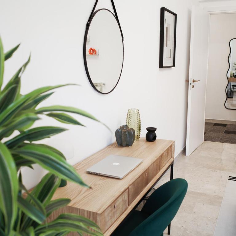 Thery House - Tiburtina Apartment - Deluxe King Room - 7