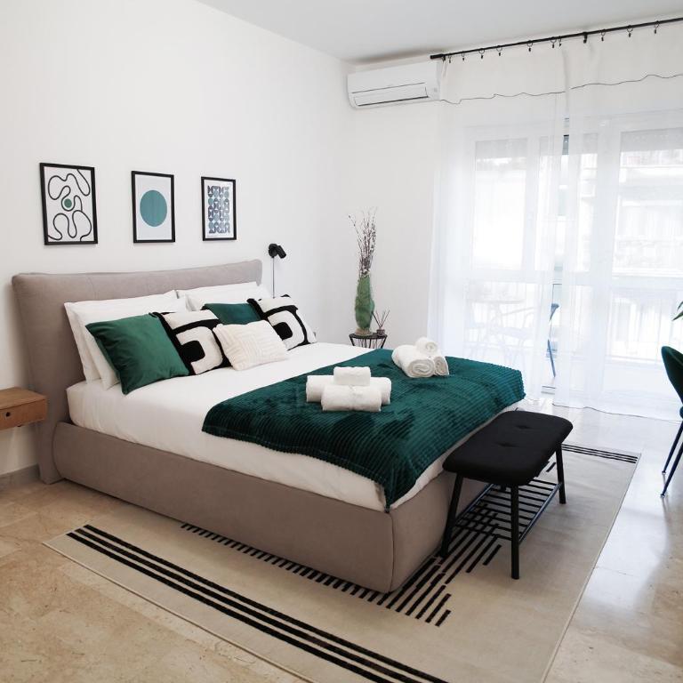 Thery House - Tiburtina Apartment - Deluxe King Room - 1