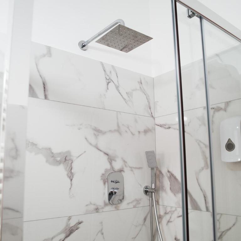 Thery House - Tiburtina Apartment - Deluxe King Room - 27