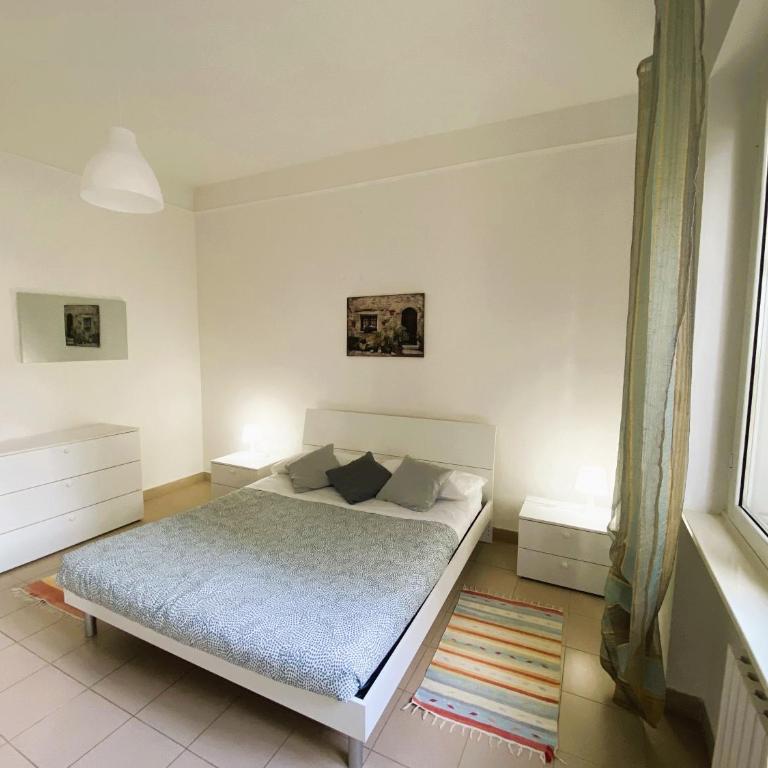 EUCALYPTI11 - Ampio alloggio ristrutturato con 3 camere, 2 bagni, terrazzo, balcone - Apartment mit 2 Schlafzimmern - 9