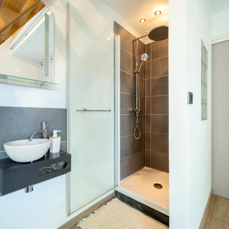 Villa St Simon - 11 couchages, piscine, parking, parfait entre famille, amis ou pros - Villa with Private Pool - 20