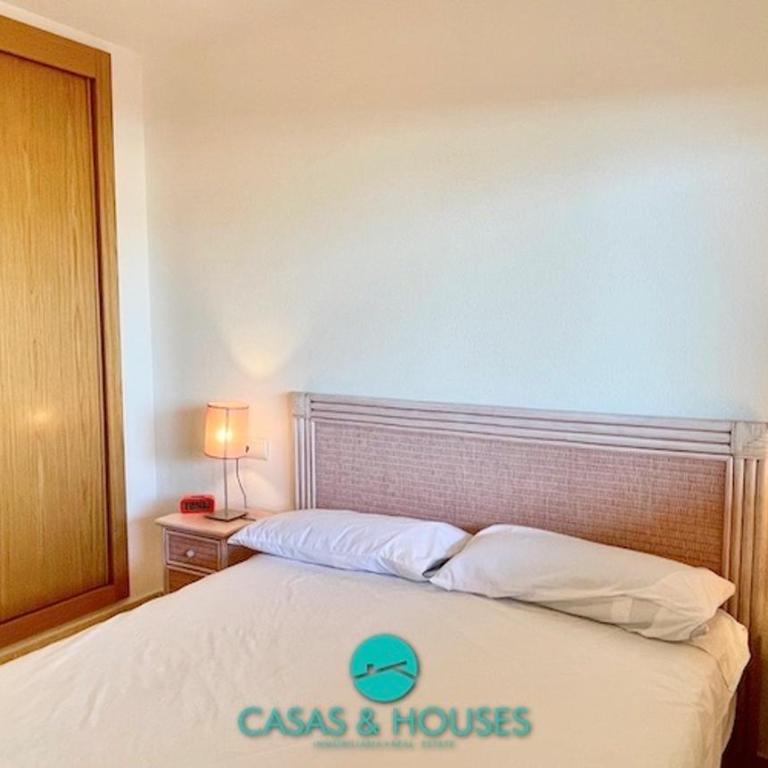 La Manga.UrbPuerto Escondido. Bajo Dos Dormitorios - Apartamento de 3 dormitorios - 40