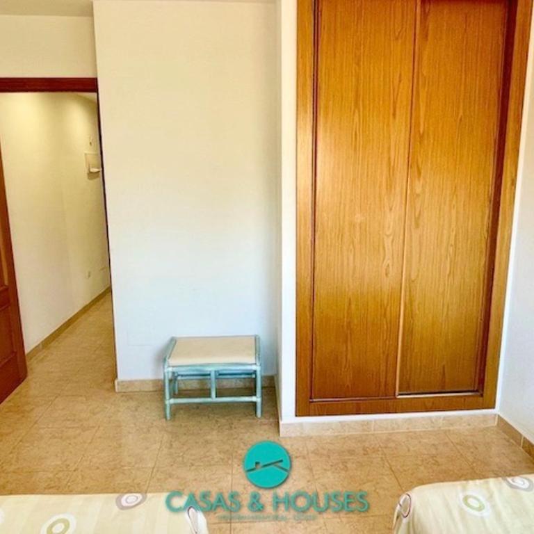 La Manga.UrbPuerto Escondido. Bajo Dos Dormitorios - Apartamento de 3 dormitorios - 50