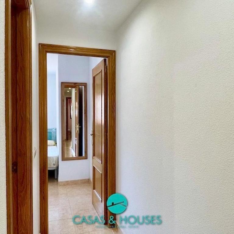 La Manga.UrbPuerto Escondido. Bajo Dos Dormitorios - Apartamento de 3 dormitorios - 60