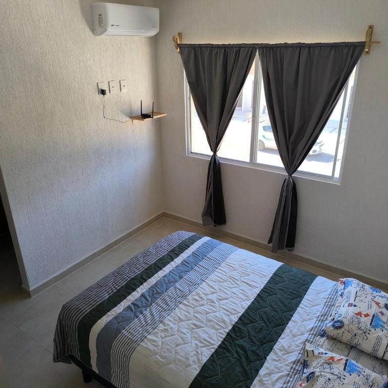 Casa Holkan, Playa del Carmen - Three-Bedroom House - 12