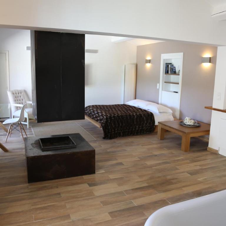 Chambre d'hôtes Chez Samuel Bruno - Hébergement Lauriers - 2