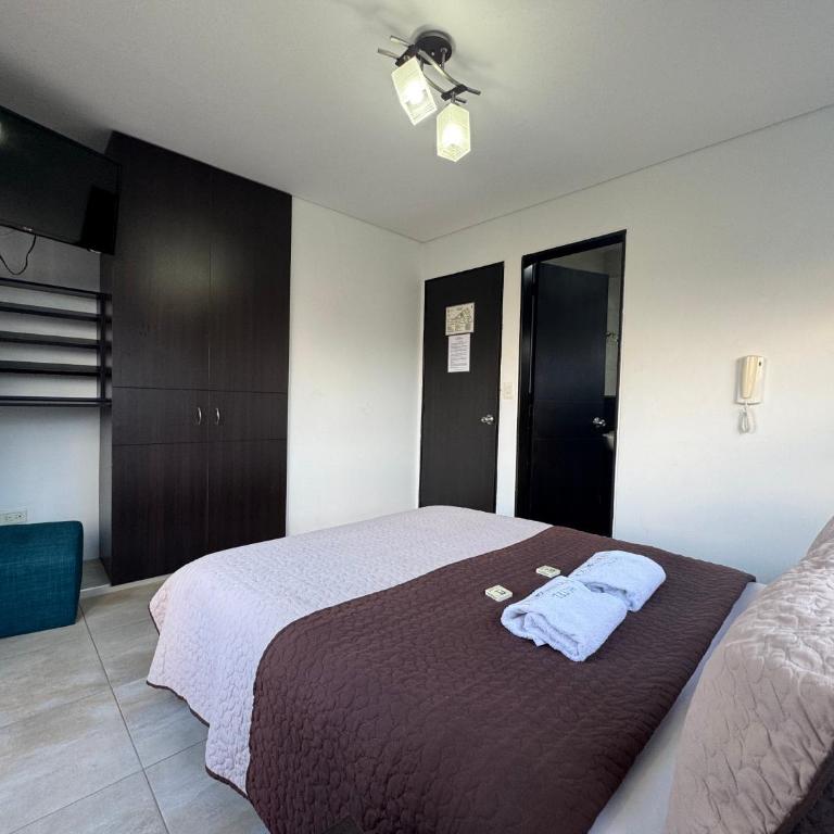 Hotel Portales Del Sol - Deluxe Double Room with Balcony - 5
