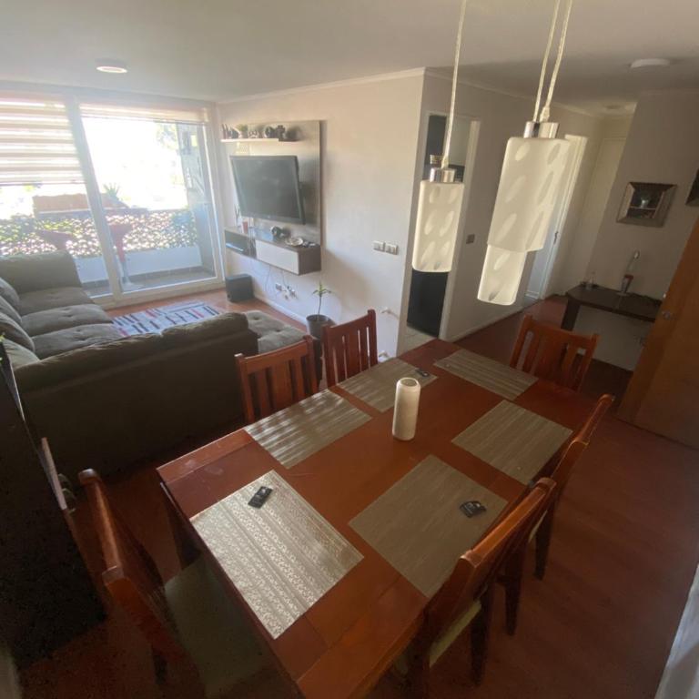 Bello Dpto central a pasos de la Quinta Vergara, Mall, Plaza de Viña, con estacionamiento, ideal para recorrer la ciudad caminando relajado - Two-Bedroom Apartment - 47