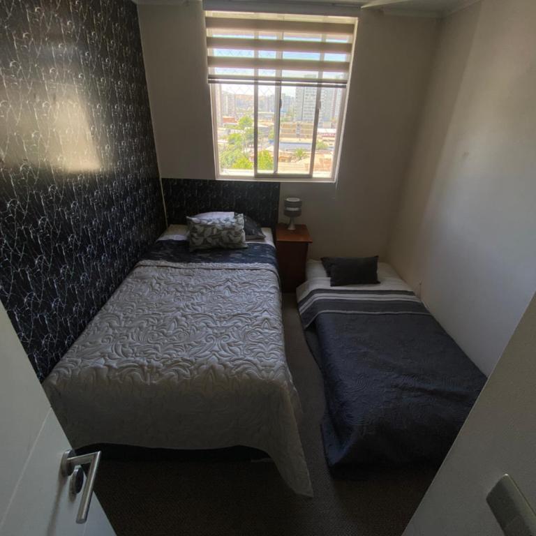 Bello Dpto central a pasos de la Quinta Vergara, Mall, Plaza de Viña, con estacionamiento, ideal para recorrer la ciudad caminando relajado - Two-Bedroom Apartment - 18