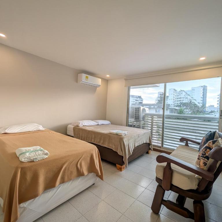 Apartamentos nuevos a solo 1 min de la playa - Apartamento de 3 dormitorios con balcón - 2