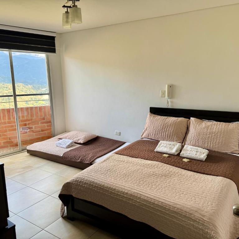 Hotel Portales Del Sol - Triple Room with Mountain View - 1