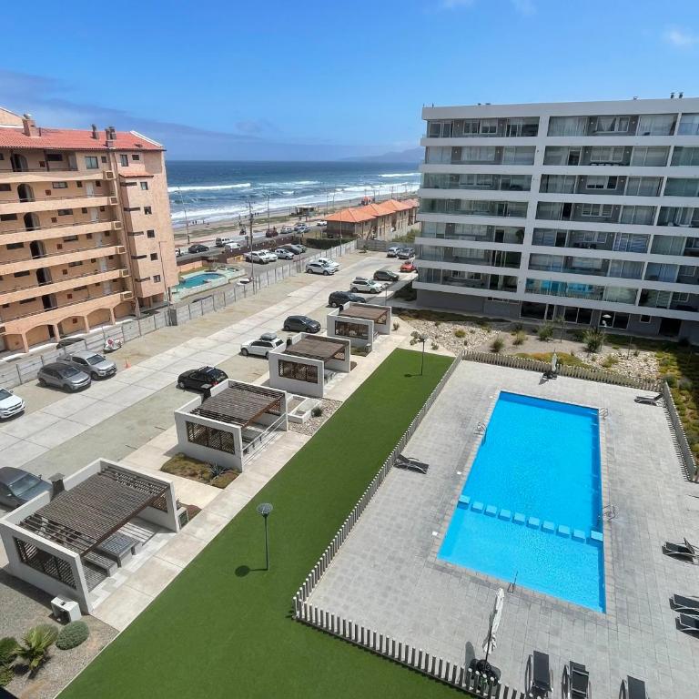 La Serena frente a la playa - Three-Bedroom Apartment - 1