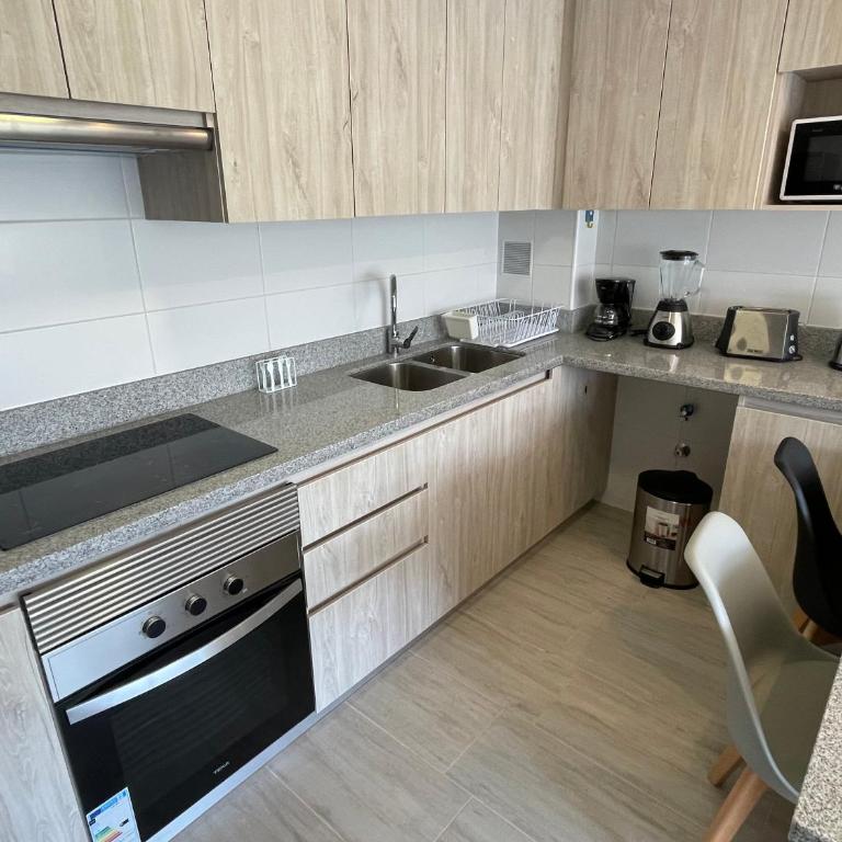 La Serena frente a la playa - Three-Bedroom Apartment - 14