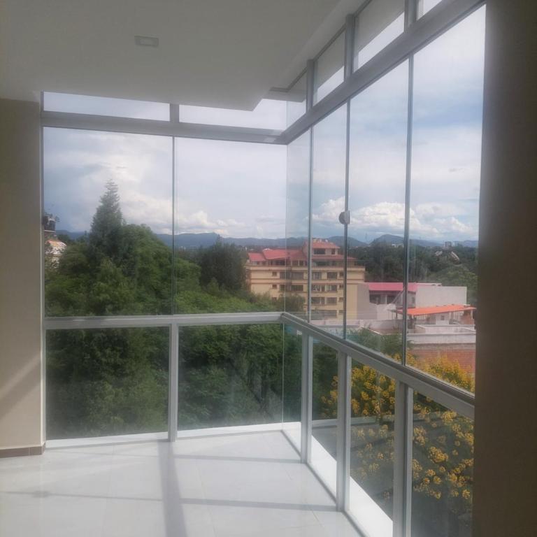 Hermoso departamento, zona centrica - Apartamento de 2 dormitorios - 3