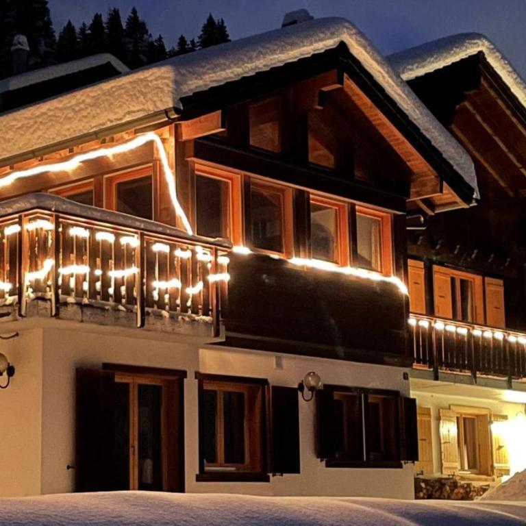 Beautiful chalet in Le Bouveret with garden - Superior Chalet - 2