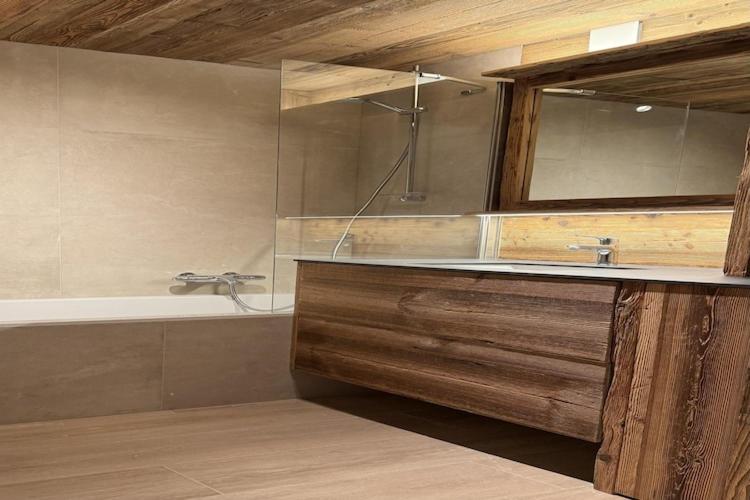 Chalet in 4 Vallées with Ski-In Access - Chalet Superior - 11