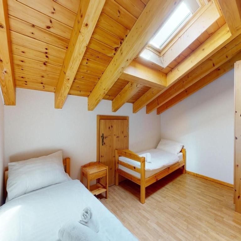 Tasteful apartment with balcony - Appartement 5 Chambres - 13