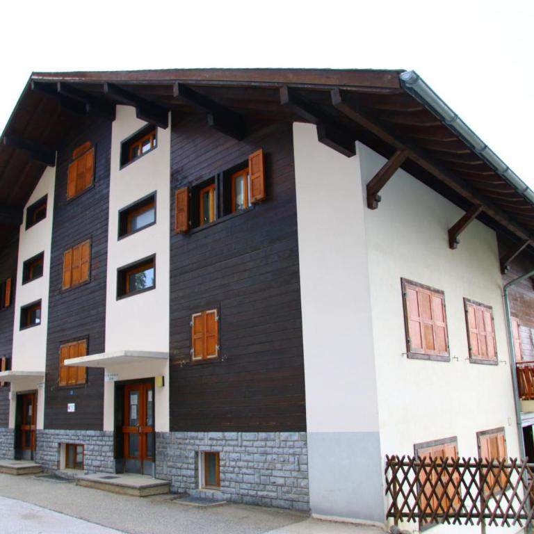 Apartment near Piste des Mayens ski-slope - Apartment - 1