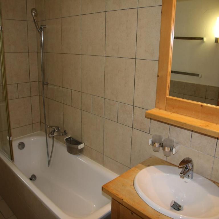 Traditional apartment with balcony - Apartment mit 3 Schlafzimmern - 21