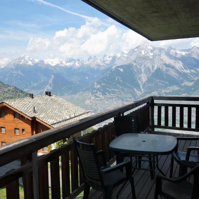 Traditional apartment with balcony - Apartment mit 3 Schlafzimmern - 28