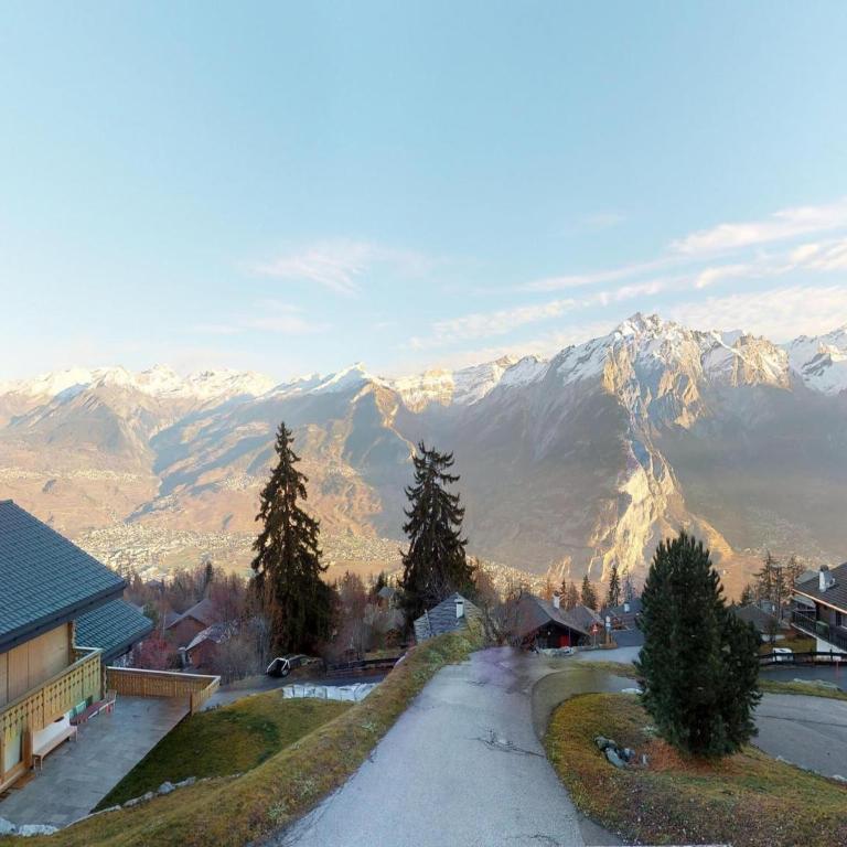 Chalet in Nendaz near Ski Slopes - Superior Chalet - 30