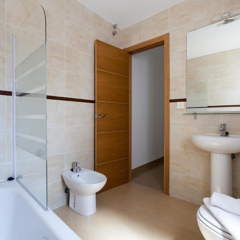 Apartamentos Alberto Lista 9 - Apartamento Dúplex de 2 dormitorios con terraza - 11 - 10