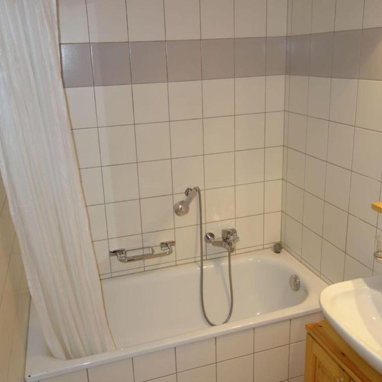 Amazing apartment with terrace - Apartment mit 1 Schlafzimmer - 23
