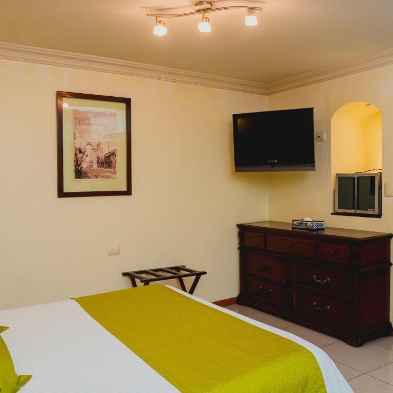 Hotel Puebla de Antaño - Suite Junior - 11